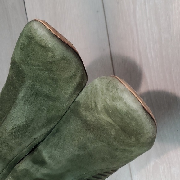Vince Camuto Women Rotiena Pine Forest Green Suede Heels boots shoes sz 8M - Picture 4 of 13